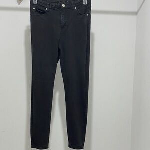 Tahari Black Women’s Skinny Jeans - Sleek Stretch Denim